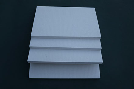普通型、高纯型、高铝型、含锆型硅酸铝甩丝纤维板